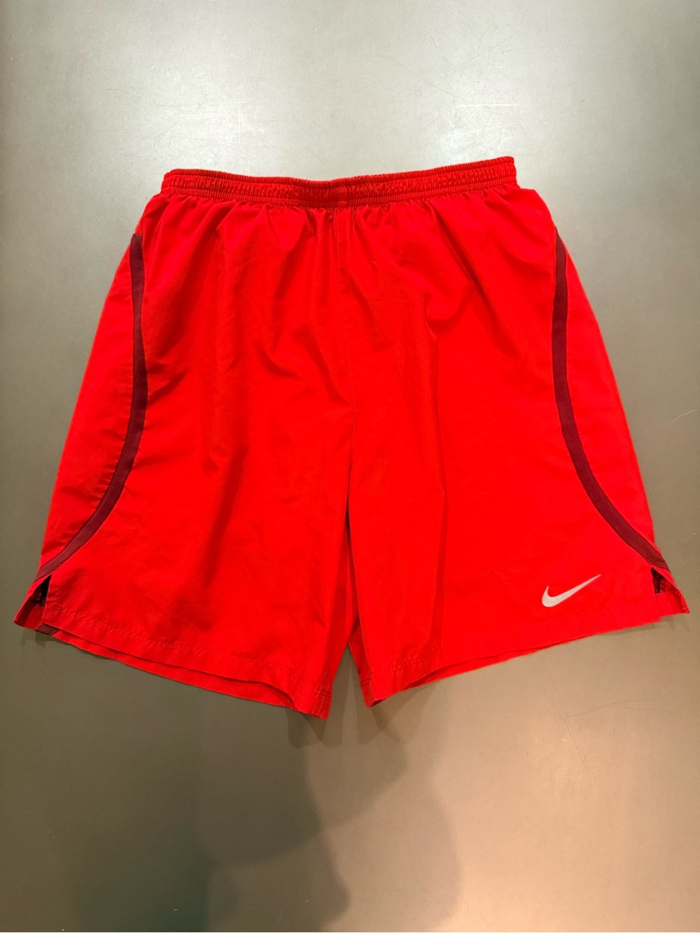 Nike Red Dri-FIT Athletic Shorts - Size Medium